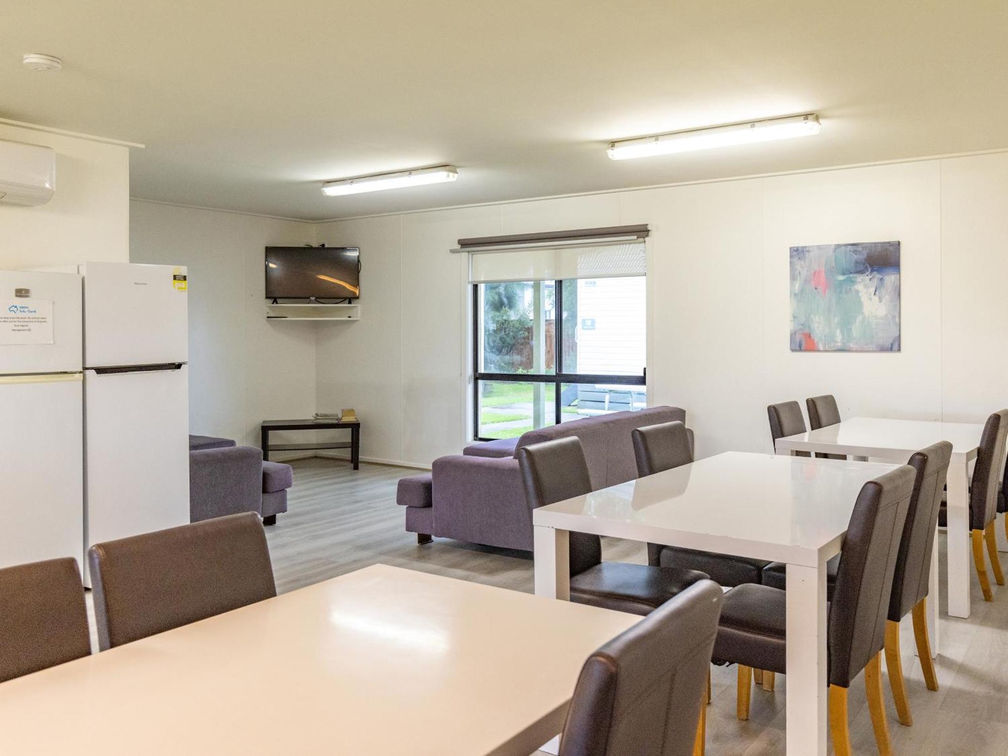 Nrma Warrnambool Riverside Holiday Park מראה חיצוני תמונה