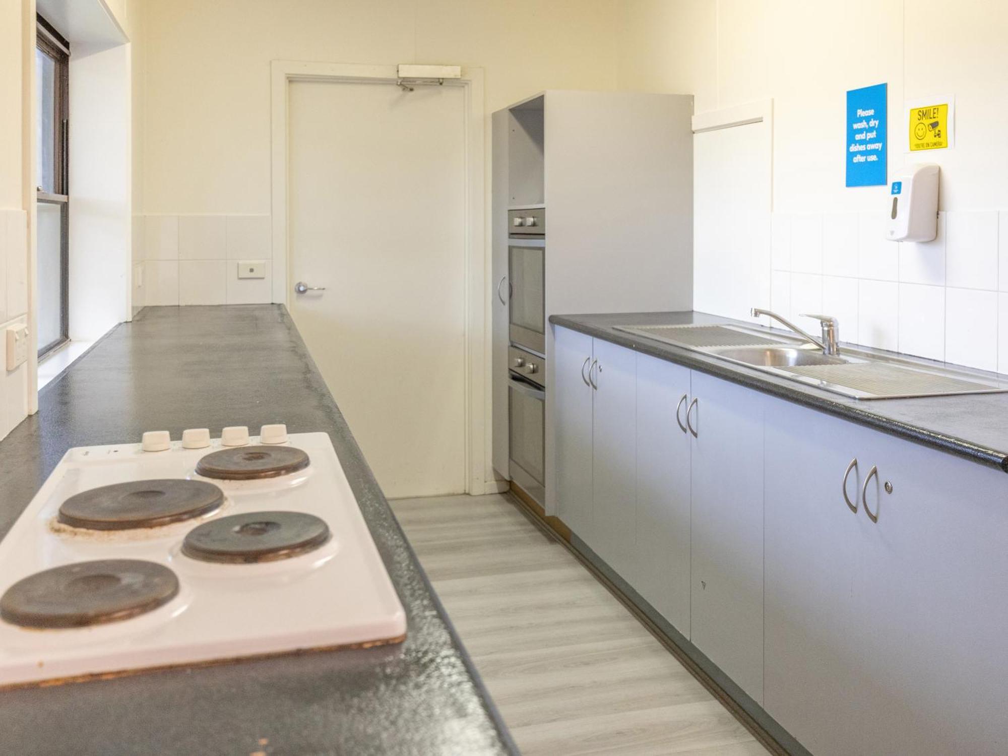 Nrma Warrnambool Riverside Holiday Park מראה חיצוני תמונה